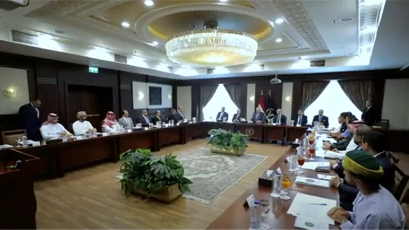 الداخلية تنظم دورة للكوادر الشرطية العربية حول الاتجاهات الحديثة في تطبيقات الإعلام الأمني.. فيديو