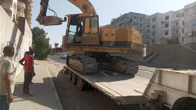 حملات مستمرة داخل الأحياء لمتابعة اعمال الهدم والبناء في الغردقة
