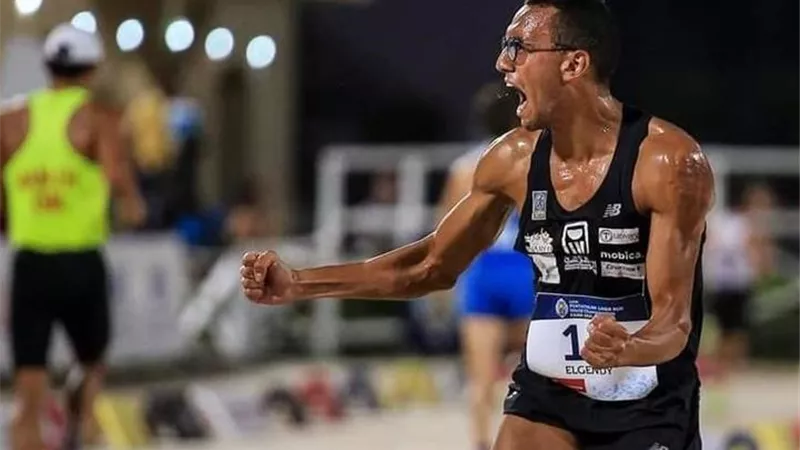 شاهد بكاء والدة الجندي لحظة فوزه بذهبية أولمبياد باريس 2024