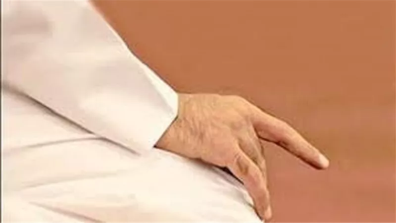قراءة التشهد كاملاً فى الجلسة الاولى ..حكمه تُبينه الافتاء