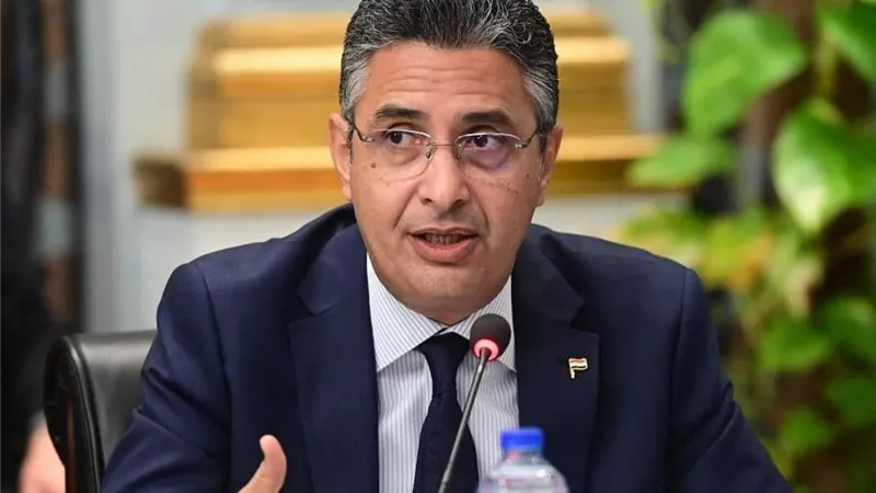 وزير التموين: أتخاذ إجراءات قانونية ضد مستودعات أسطونات البوتاجاز