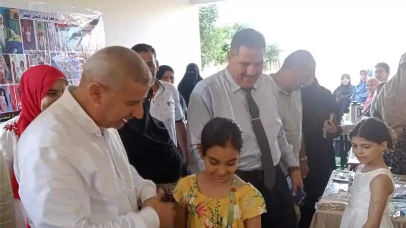 مدير تعليم دمياط يتفقد أعمال الصيانة والمبادرات الصيفية بمدارس
