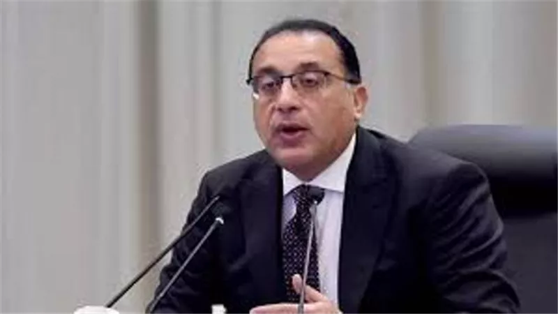 مدبولي يوجه بالعمل على جذب المزيد من المستثمرين فى مجال المنشآت والغرف الفندقية