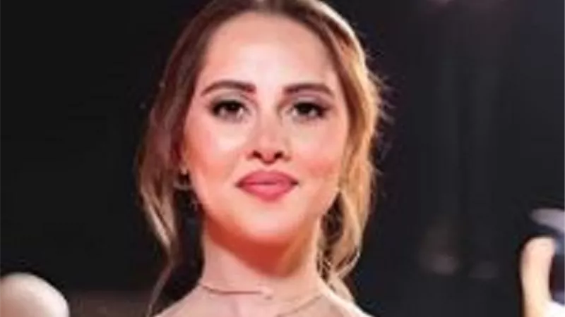 ياسمين رئيس تواصل تحضيرات مسلسل رقم سرى