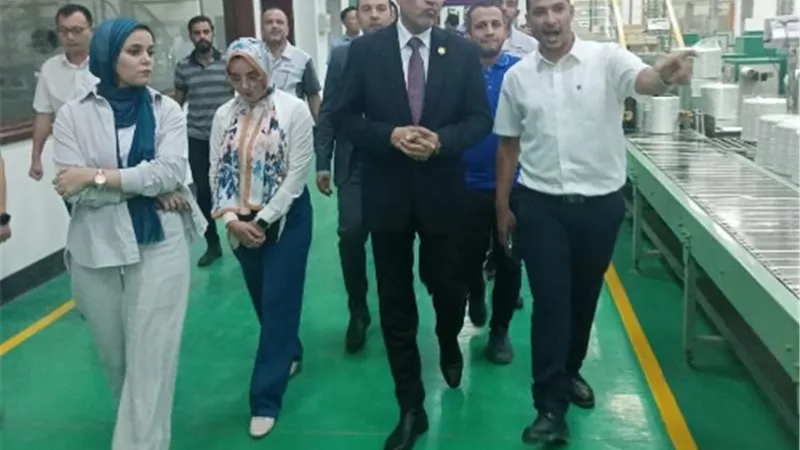 جبران: القيادة السياسية حريصة على تشجيع الاستثمار وتوفير فرص العمل للشباب