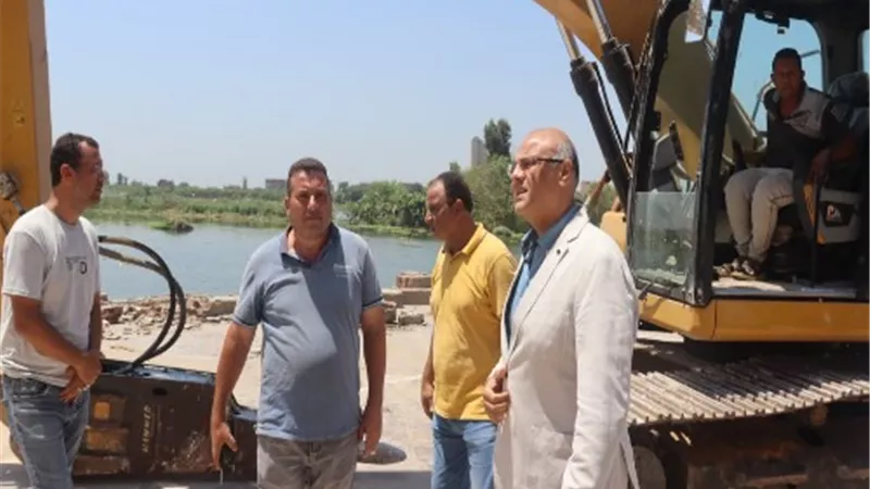 محافظ القليوبية يوجه بتذليل العقبات لإنشاء ممشى أهل مصر ببنها