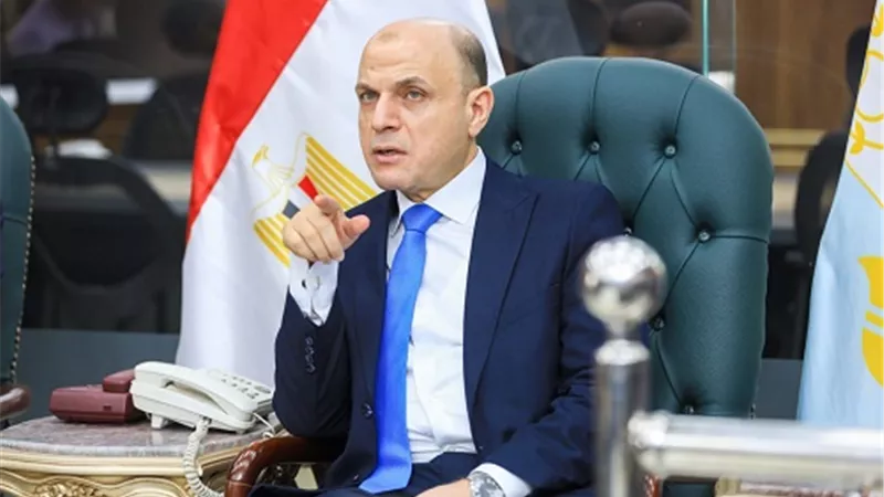 تحرير ٢٨ محضرًا لمخالفات تموينية بقلين