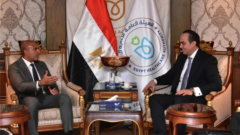 الرعاية الصحية تبحث دعم مرضى الأورام وأصحاب الأمراض النادرة