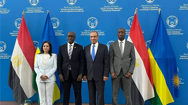 وزير الخارجية: مصر مستعدة لترفيع مستوى الحوار السياسي مع رواندا