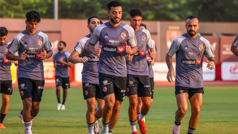 استعدادا لمواجهة إنبي فى الدورى.. الأهلي يدخل معسكراً مغلقاً غدا