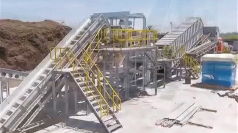 6 مصانع لتدوير القمامة ومحطات وسيطة بالأسكندرية
