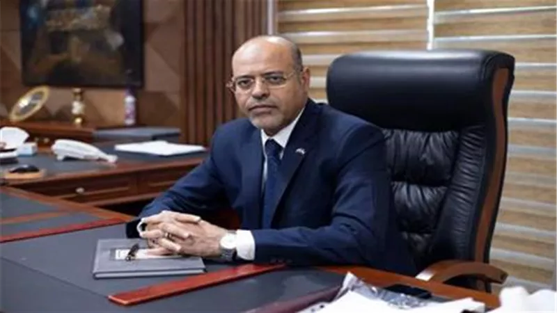 وزيرالعمل يؤكد على أهمية دفع عجلة التنمية وتحقيق مطالب المواطنين