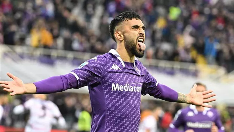 يوفنتوس يحسم التعاقد مع نجم فيورنتينا
