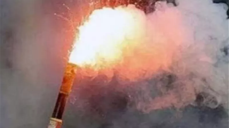 التحقيق في مصرع صبي وسقوط مصابين بإطلاق شماريخ فى فرح بكرداسة