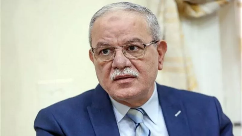 لجنة من الزراعة والتموين تحدد سعر توريد القصب لموسم 2025