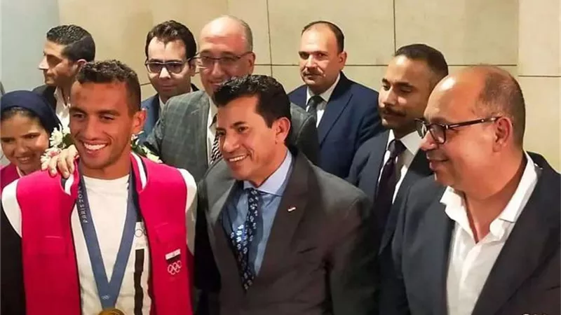 ربنا كرمني بالميدالية علشانكم .. شاهد أحمد الجندي بالمؤتمر الصحفي