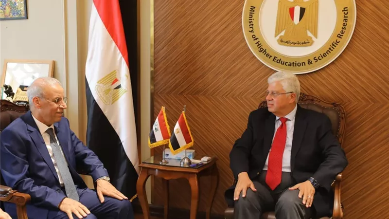 التعليم العالى : تذليل الصعوبات امام العراقيين الدارسين بالجامعات المصرية