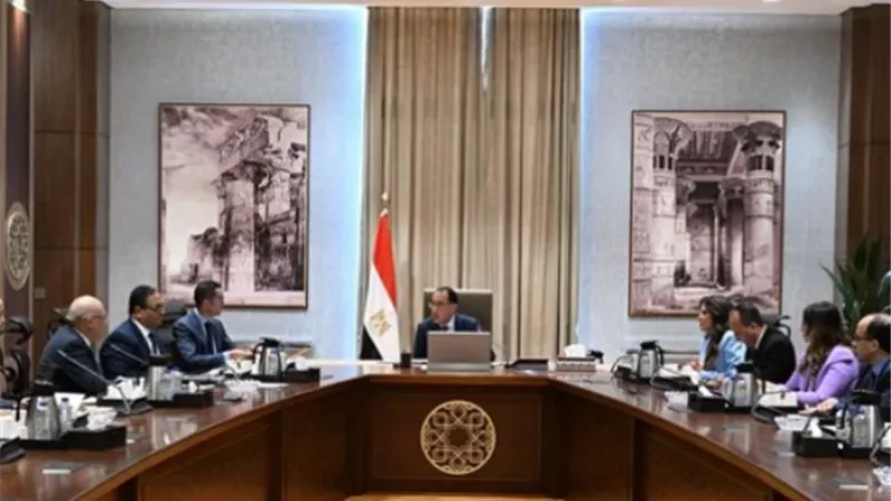 مدبولي: الدعم الكامل لقطاع الصناعة لتحقيق الأهداف الاقتصادية المرجوة
