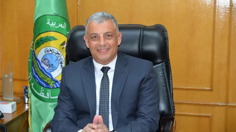 اكرم جلال : اول سبتمبر أخر مهلة لتشغيل عداد التاكسي بالاسماعيلية