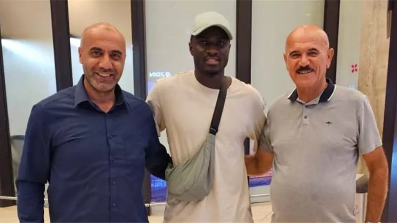 السنغالي ديديو يصل عمان للانضمام للفيصلي الأردني