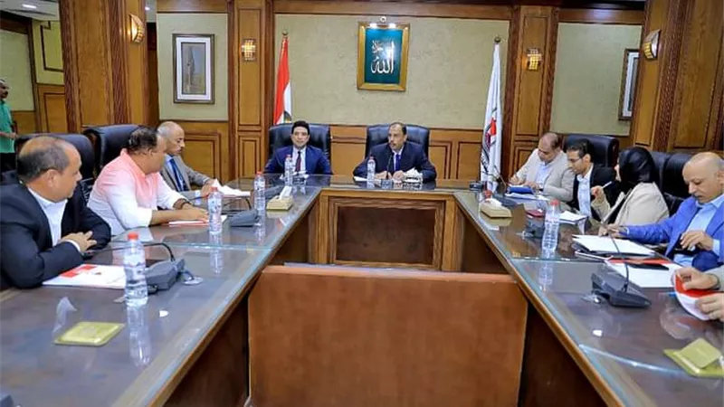 محافظ سوهاج يلتقي الصحفيين والإعلاميين