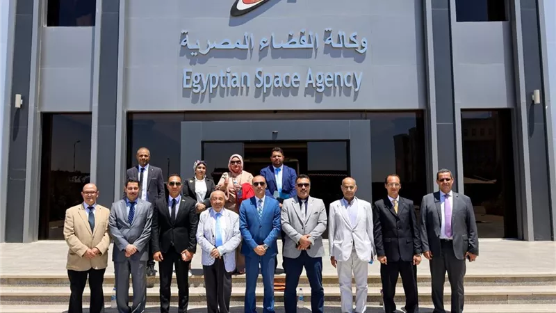 نقيب المهندسين يوقع بروتوكول تعاون مع وكالة الفضاء المصرية