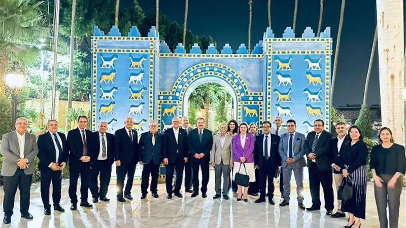 السفير العراقي يستقبل عددا من البرلمانيين والشخصيات العامة في مصر