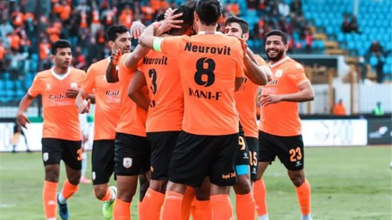فاركو يتعادل أمام البنك الأهلي ليضمن البقاء رسمياً فى الدوري