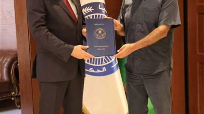 حماد وأرحومة يناقشان تأهيل الكوادر الليبية لسوق العمل