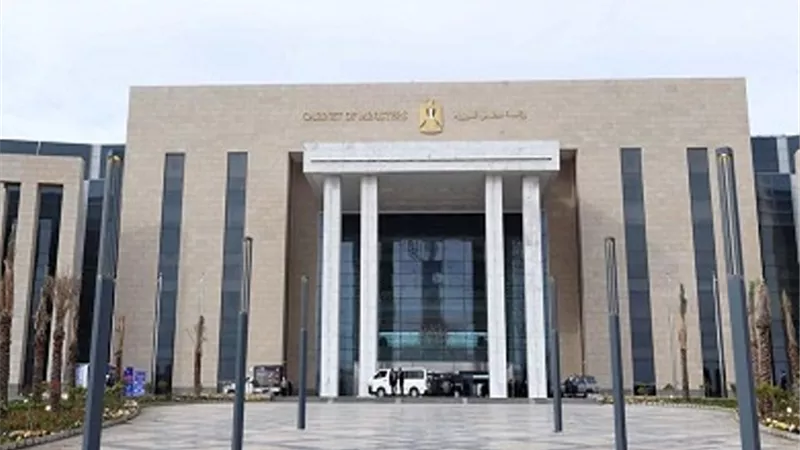 مصدر حكومي : دمج مواد بالصف الأول الثانوي ليصبح عدد 