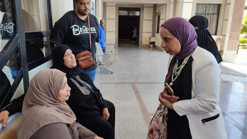 مدير صحة الإسماعيلية تتفقد الخدمات الطبية بالتل الكبير ..صور