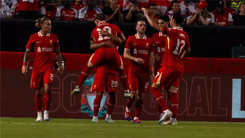 ليفربول يقترب من الإعلان عن صفقة جديدة