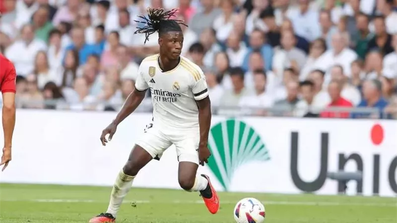 ريال مدريد يُحدد فترة غياب كامافينجا.. السوبر والديربي الأبرز