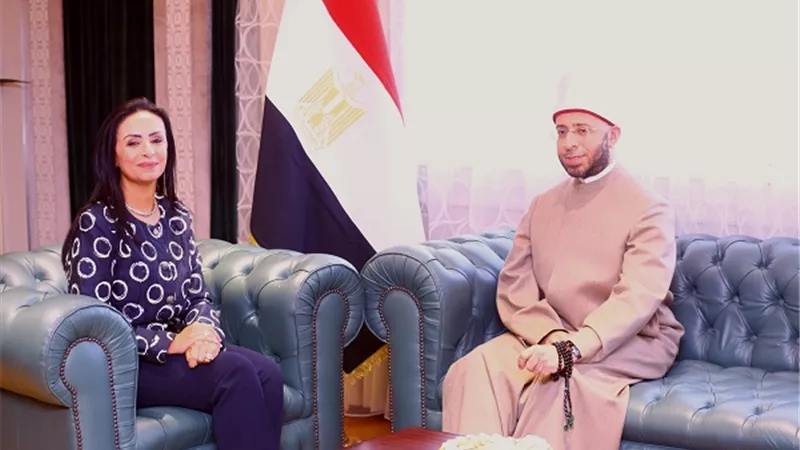 وزيرا التضامن والأوقاف يبحثان عددا من الملفات المشتركة