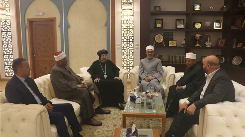 مفتي الجمهورية: وحدة المسلمين والمسيحيين حجر الأساس لبناء المجتمع