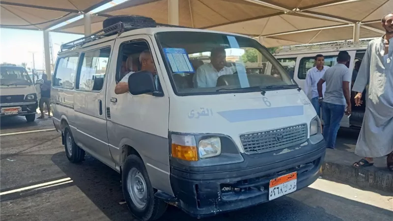 جهود تنظيمية لسيارات الأجرة في البحر الأحمر