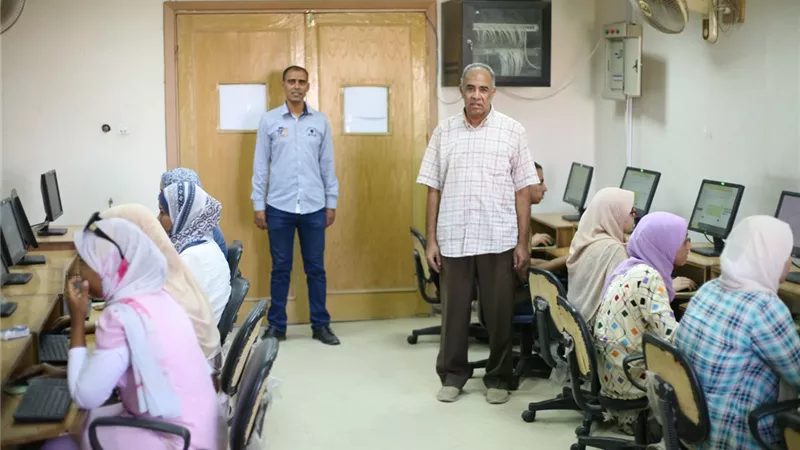 اختبار 109 باحثين في مركز التحول الرقمي بجامعة جنوب الوادي