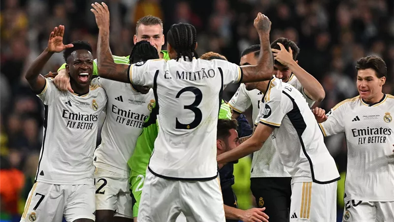 تشكيل ريال مدريد لمواجهة أتالانتا بنهائى السوبر الأوروبى .. موقف مبابى