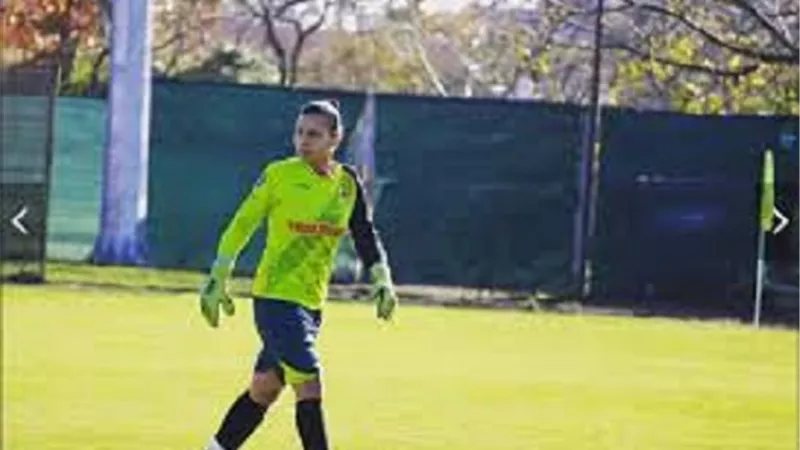 الأهلي يدعم الكرة النسائية بحارس مرمي جديد