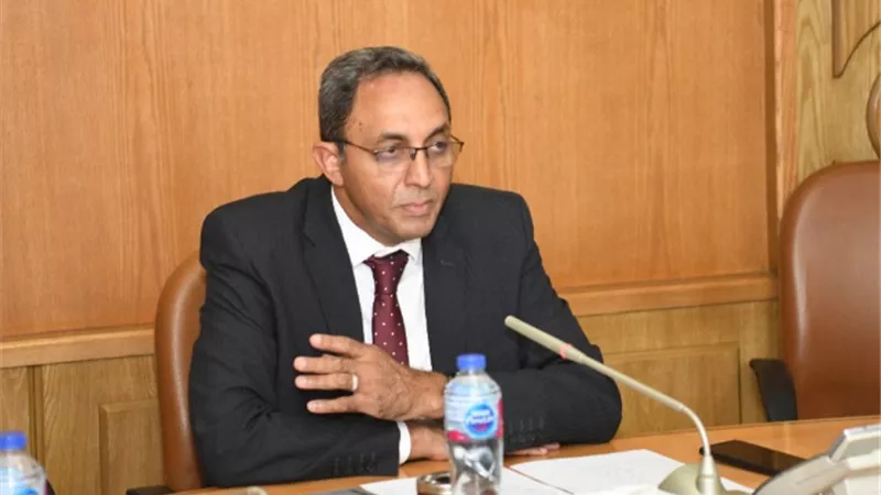 محافظ قنا يبحث سبل التعاون مع أعضاء التحالف الوطنى للعمل الأهلى