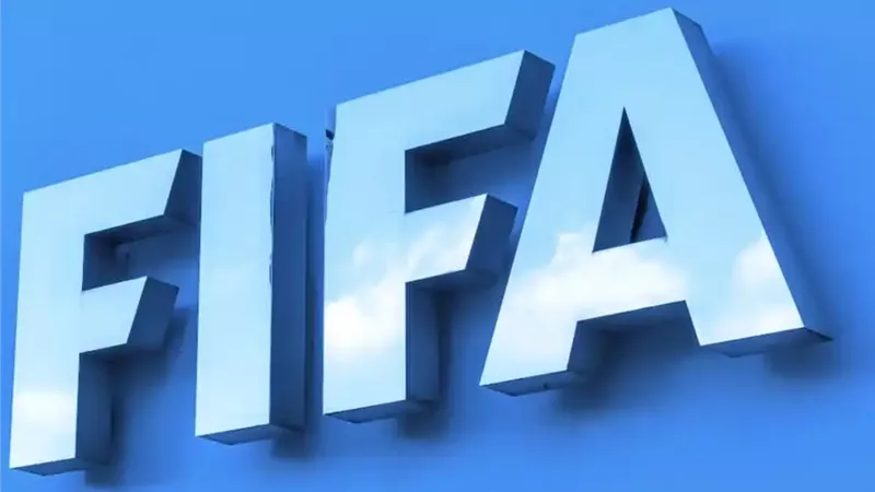 فيفا يقرر تعيين مجلس ادارة جديد للاتحاد التونسى لكرة القدم