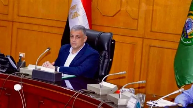 تطوير وتحديث الخدمات الطبية بمستشفيات جامعة القناة