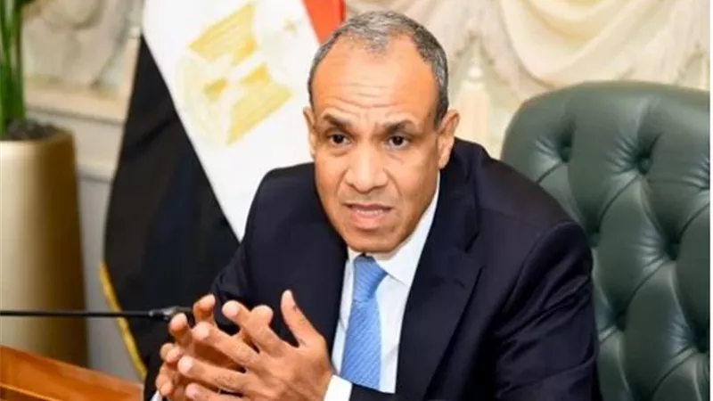 وزير الخارجية ييحث مع نظيره اللبناني ملفات العلاقات الثنائية بين البلدين
