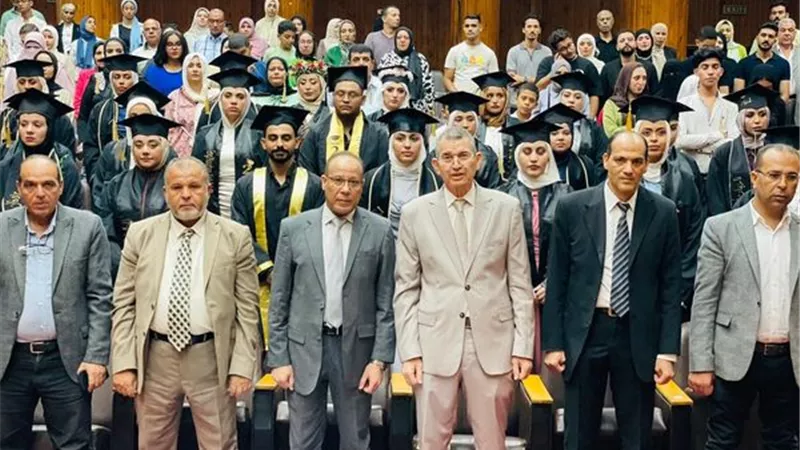 تخريج الدفعة السابعة لبرنامج السلامة الغذائية بزراعة القناة
