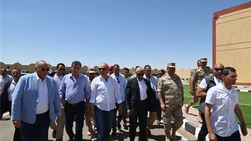 وزير الزراعة: تنمية شبه جزيرة سيناء آمن قومي وغذائي