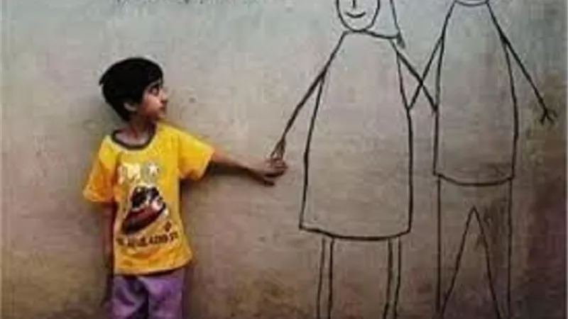 سنُ استغناء اليتيم عن كافله وحكم انفاق ماله على اخيه غير الشقيق