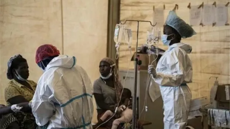 بعد وفاة 300 شخص وإصابة 15 ألفا بالكوليرا بالسودان.. الصحة ترفع درجة الاستعداد بالمنافذ الحدودية