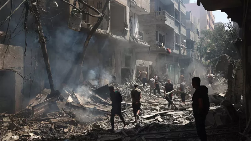 استشهاد اثنين من كبار قادة حماس في غارة إسرائيلية على غزة