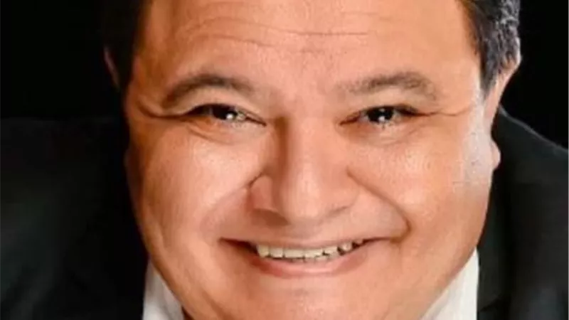 خالد جلال يهنيء فرق البيت الفني للمسرح الفائزة بجوائز القومي