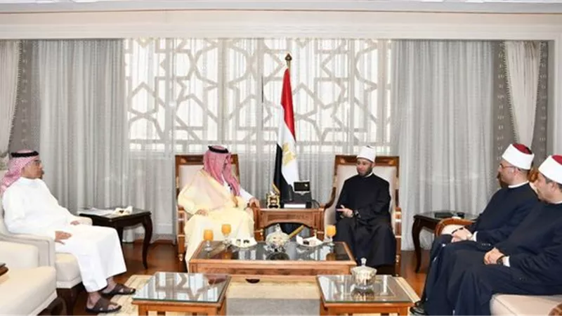 وزير الأوقاف يستقبل سفير السعودية بالقاهرة والوفد المرافق له